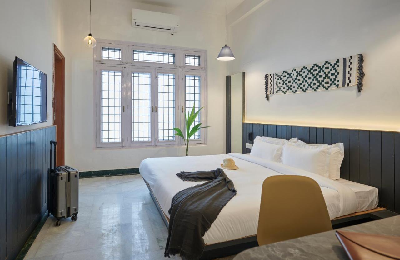 Poshtel Vns Apartment Varanasi Bagian luar foto