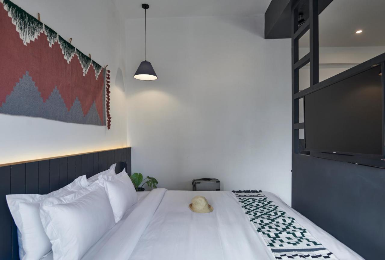 Poshtel Vns Apartment Varanasi Bagian luar foto