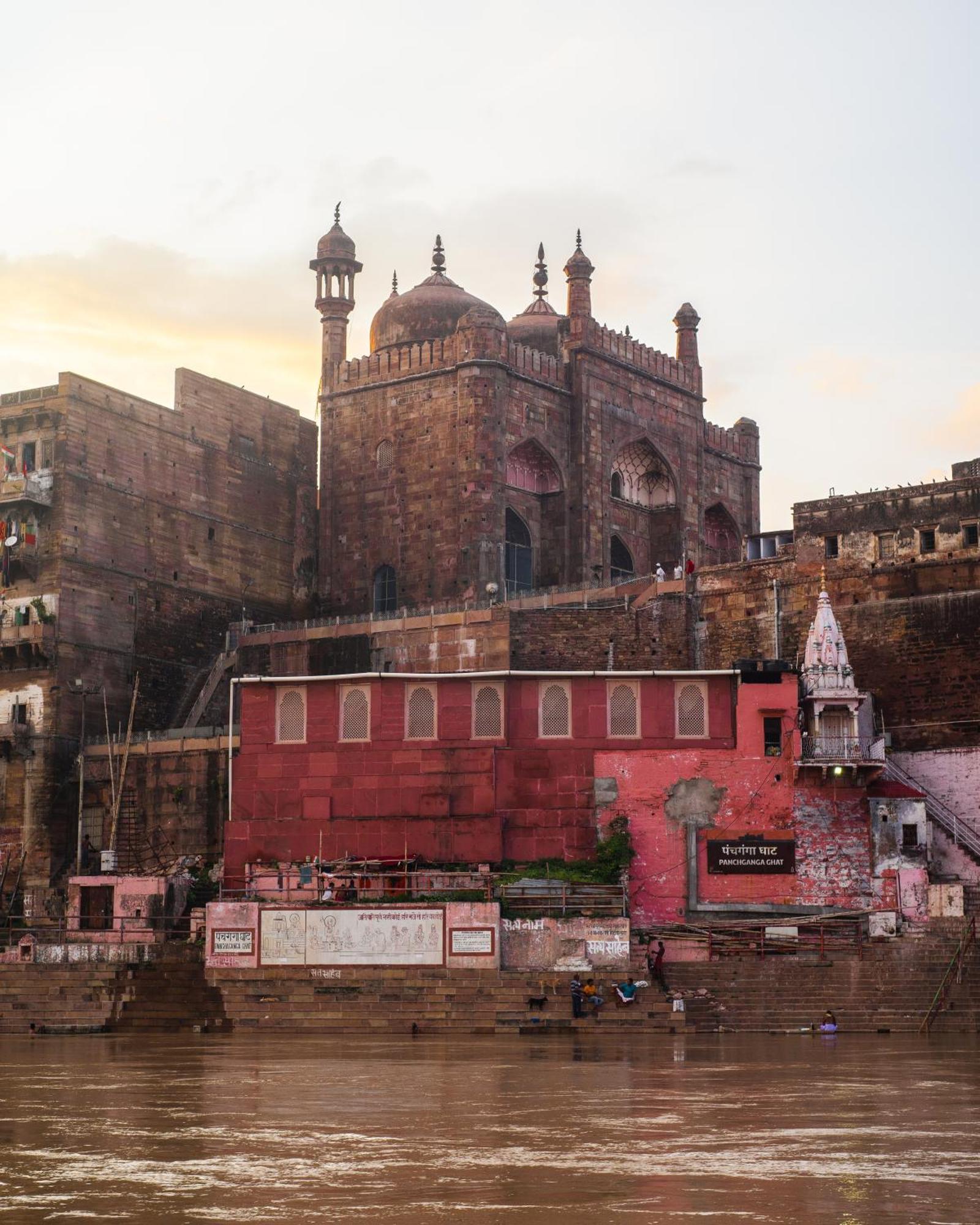 Poshtel Vns Apartment Varanasi Bagian luar foto